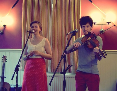 Rosie Hodgson and Rowan Piggott Folk Singers Fiddle Guitar The Wilderness Yet Elsted Inn